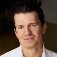 Neil Hoyne