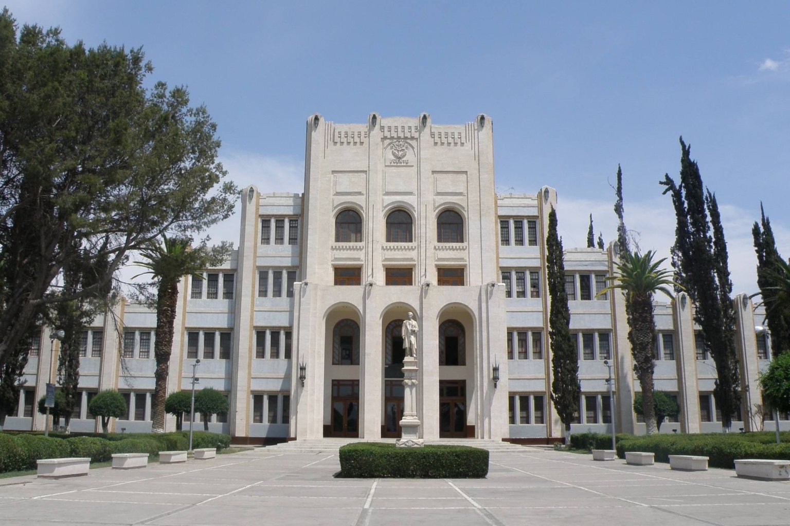 Schools in Portugal: The Ultimate Guide for Parents Moving to Portugal