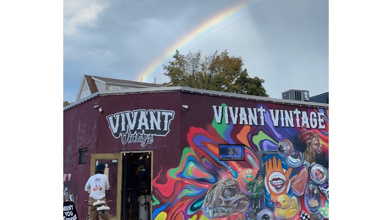 Vivant Vintage