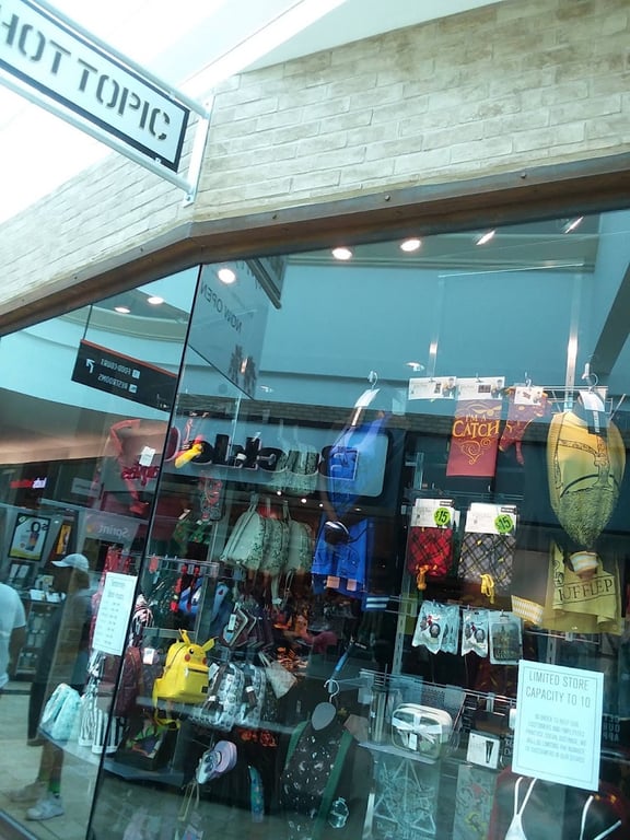 Hot Topic