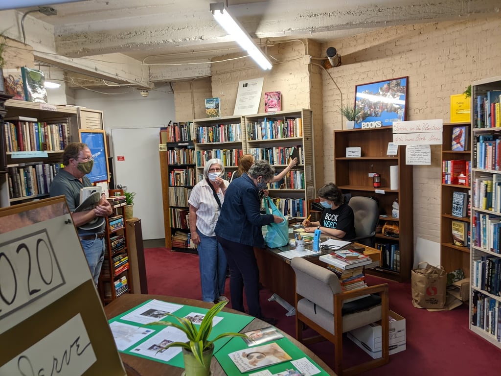 Encore Books on the Square