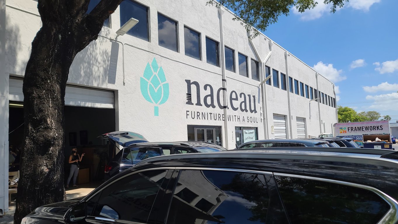 Nadeau – Furniture with a Soul