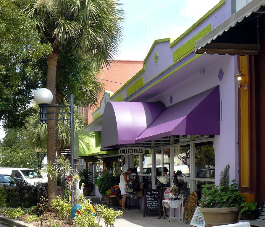 Antiques & Collectibles Too