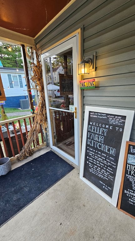 Kelley Farm Kitchen