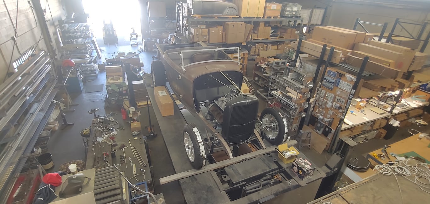 Roadster Supply Company – Hot Rod Shop