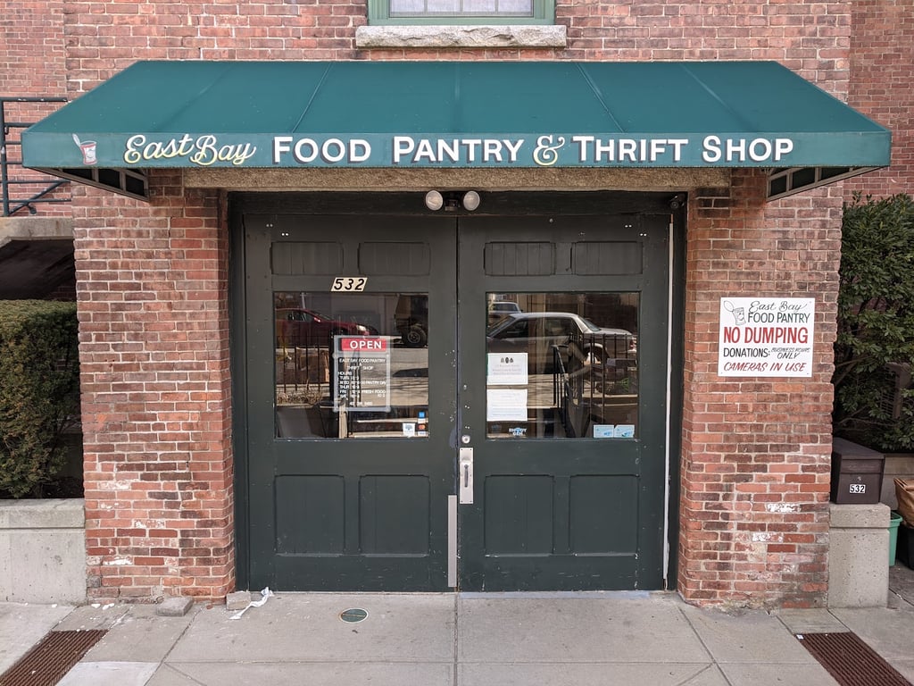 East Bay Food Pantry and Thrift Shop (Thrift Shop programs)
