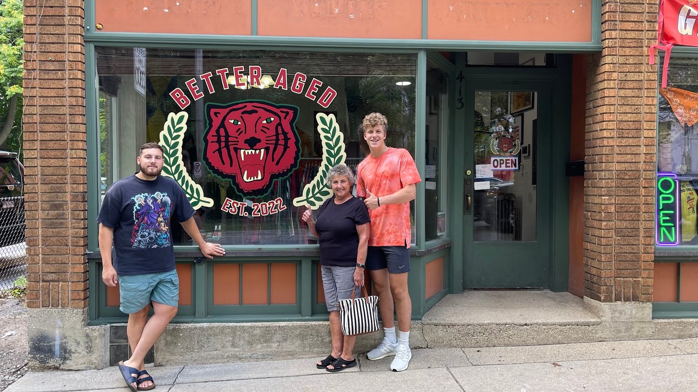 Better aged vintage clothing