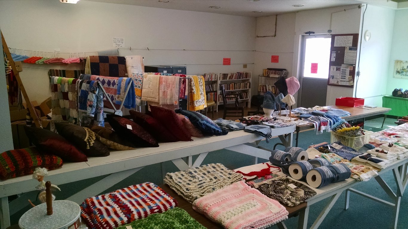Helping Hands Food Shelf