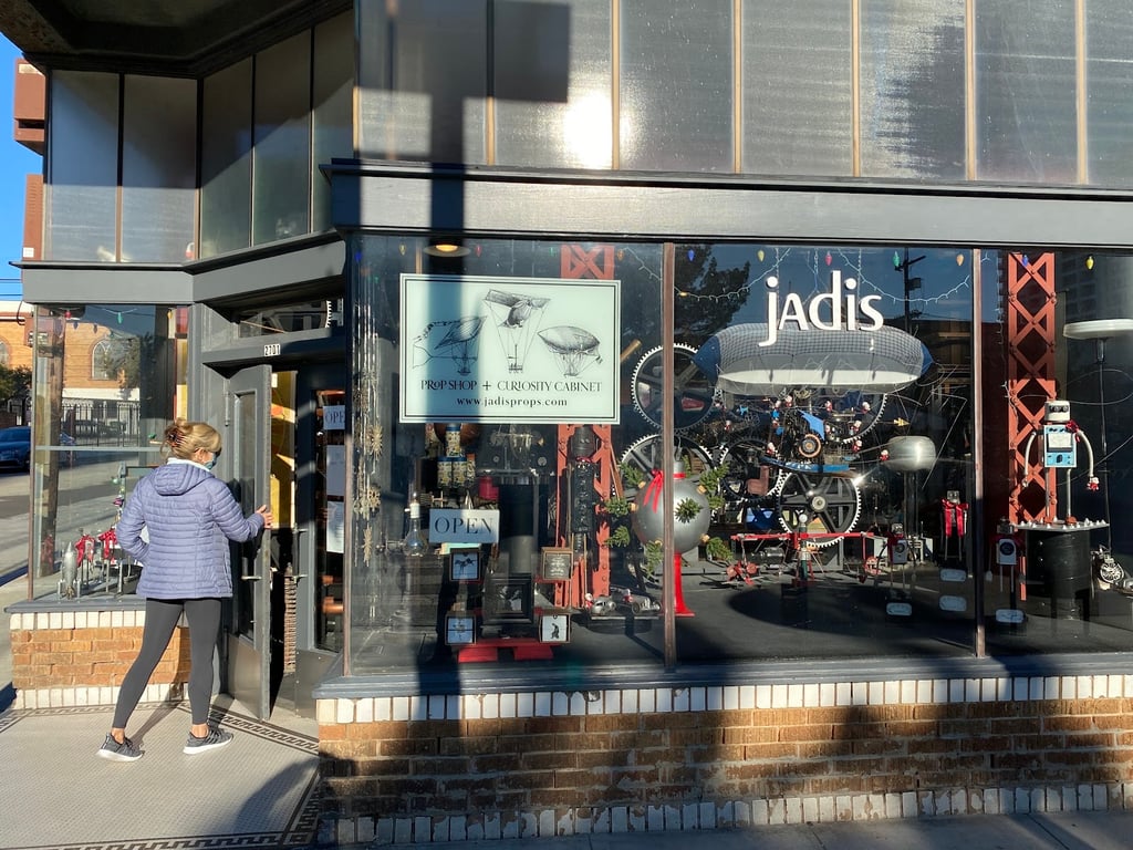 jAdis
