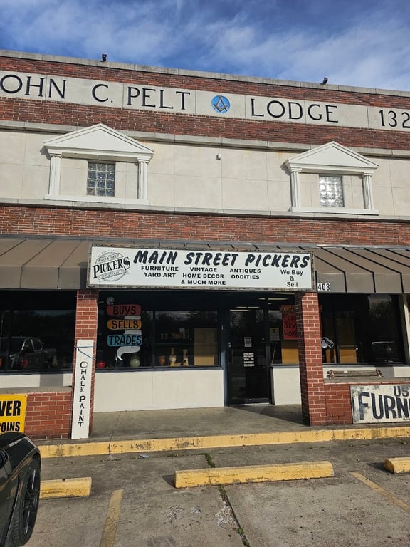 Main Street Pickers