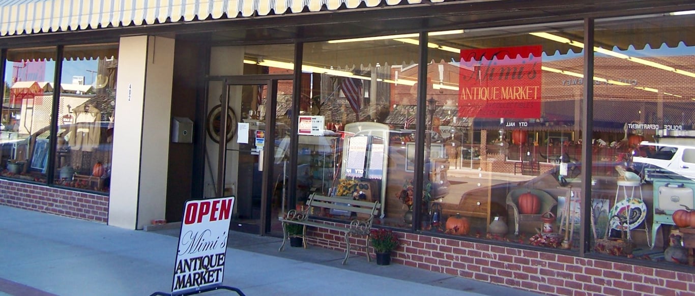 Mimi’s Antique Market
