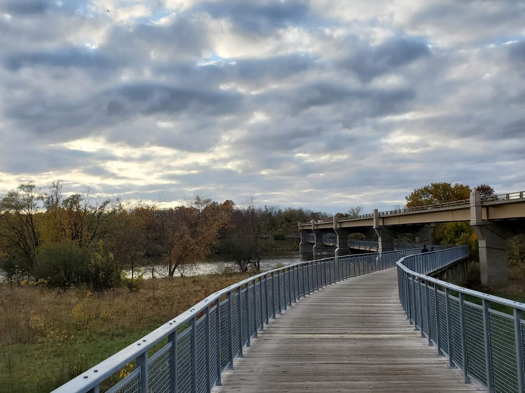 Fox River Bluff West Forest Preserve