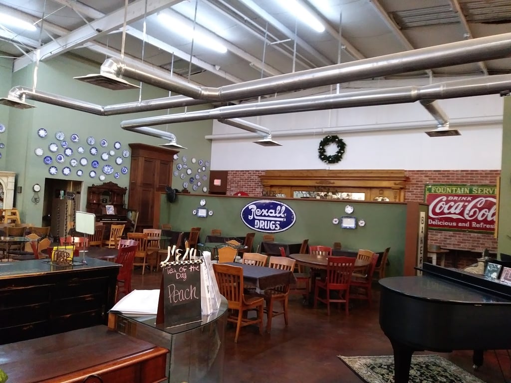 Photo of LoneStar Tea Room