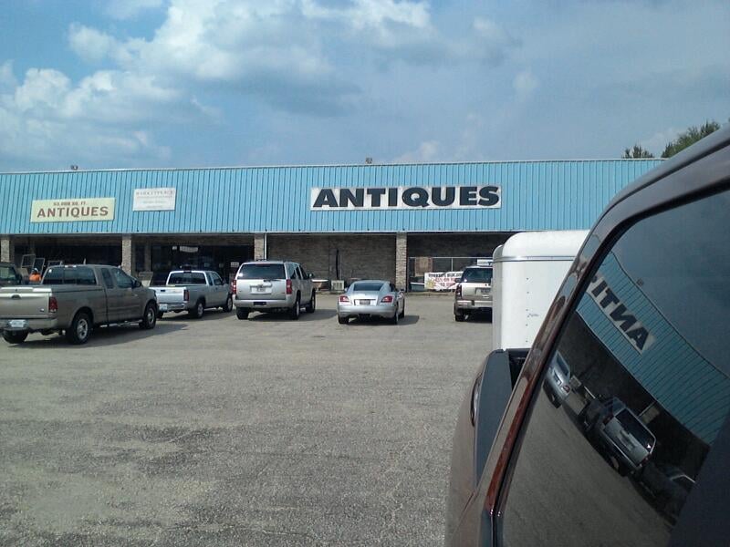 Photo of Marketplace Antiques & Flea Market