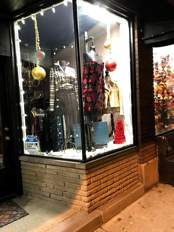 Lakewood Luxury Consignment