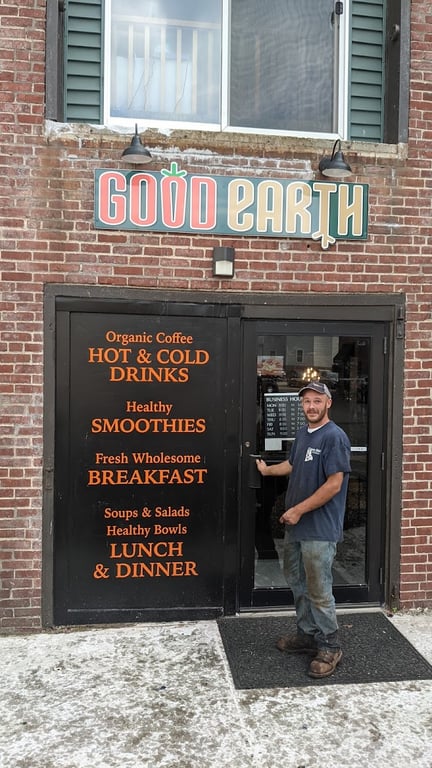 Good Earth Holistic Kitchen