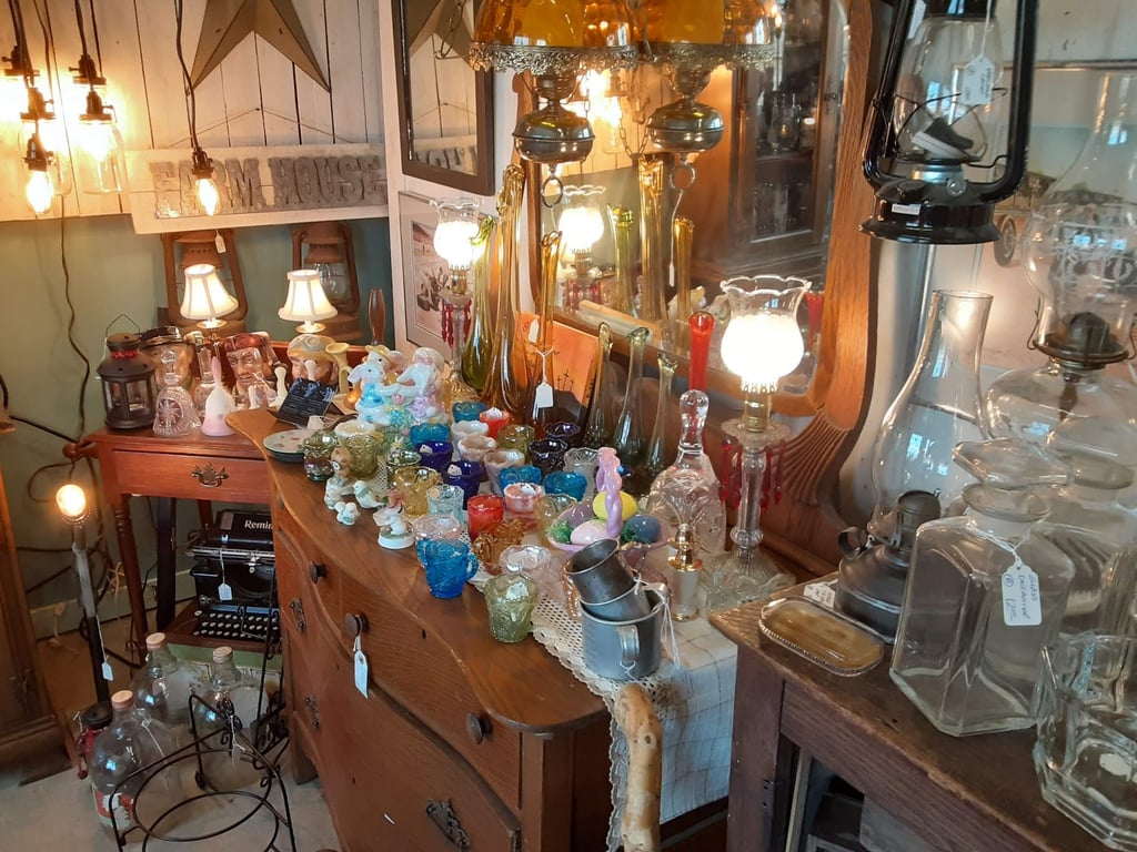 Marsell’s Vintage & Antique Resale Shop