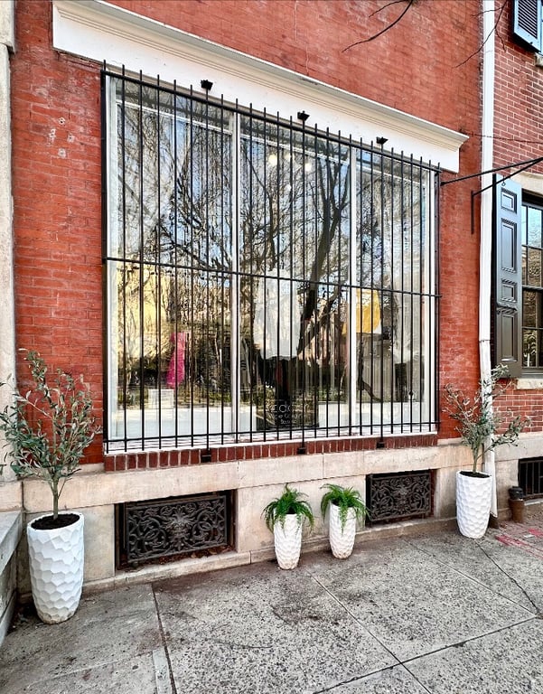 Addiction Designer Consignment Boutique