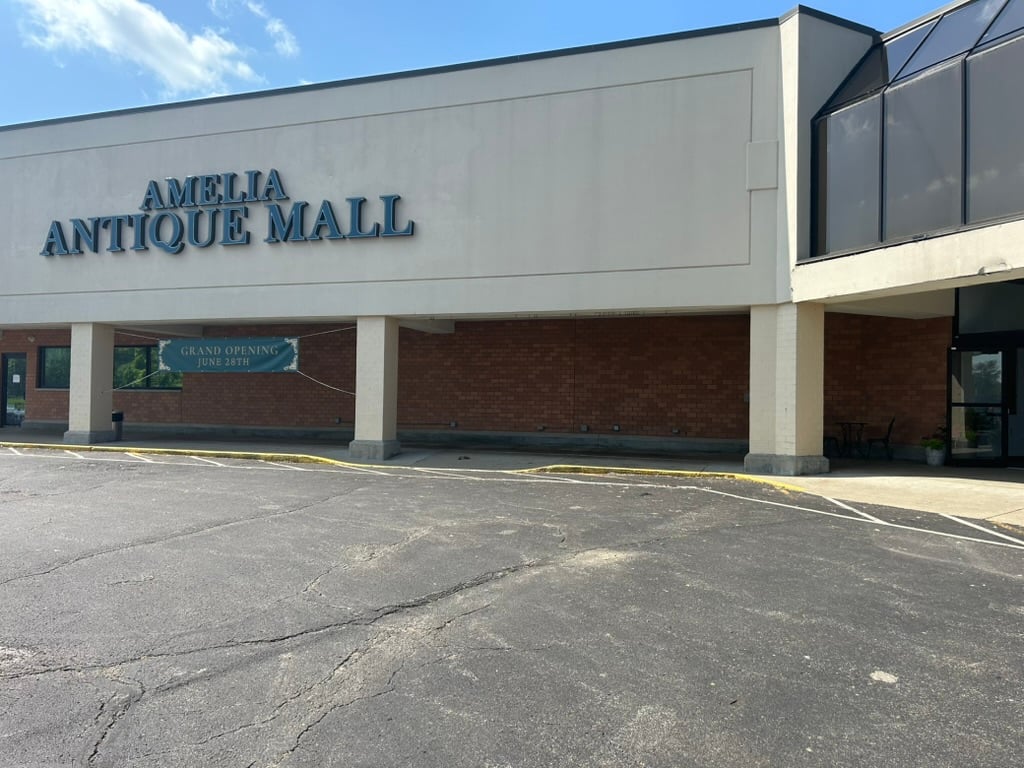 Amelia Antique Mall