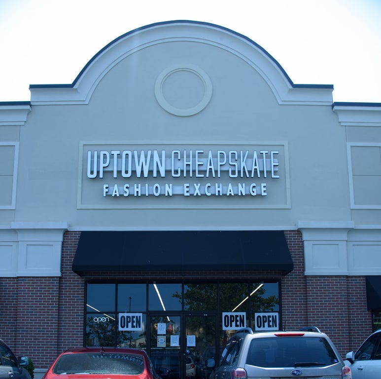 Uptown Cheapskate Virginia Beach