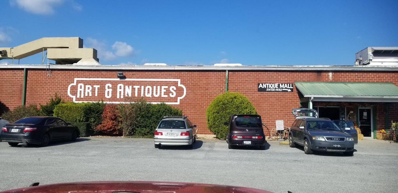 441 Antique Mall in the Old Clarkesville Mill