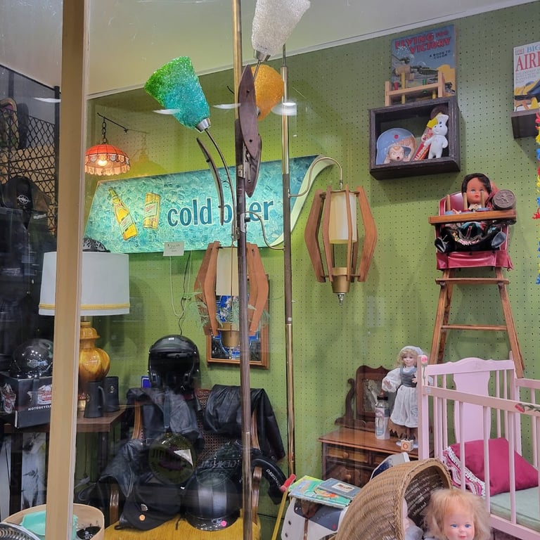 Vintage UnderGround Sales and Consignment