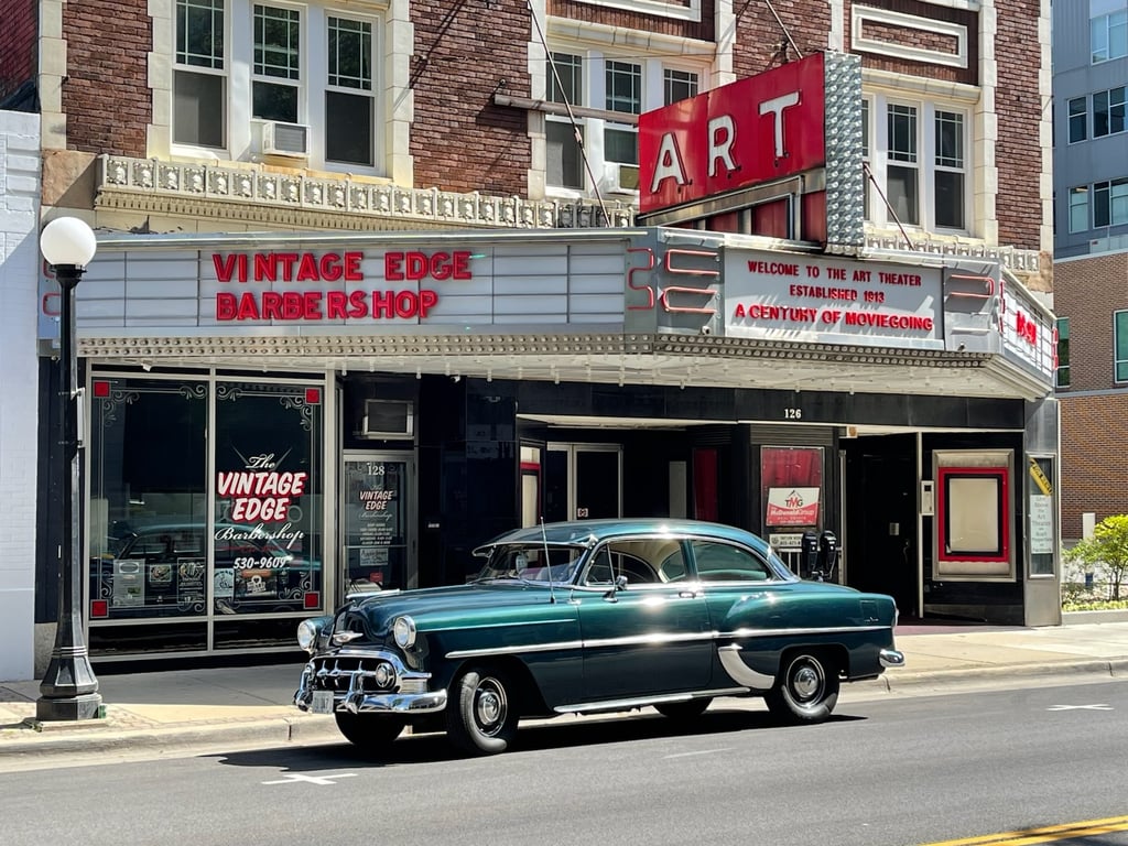 The Vintage Edge Barbershop
