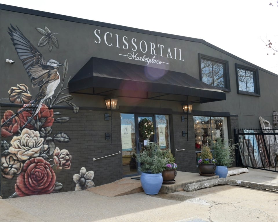 Scissortail Marketplace – Architectural Antiques Accents