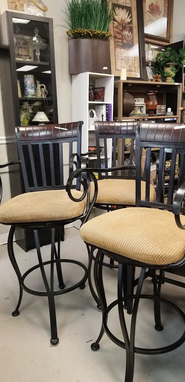 Hunter’s Consignments