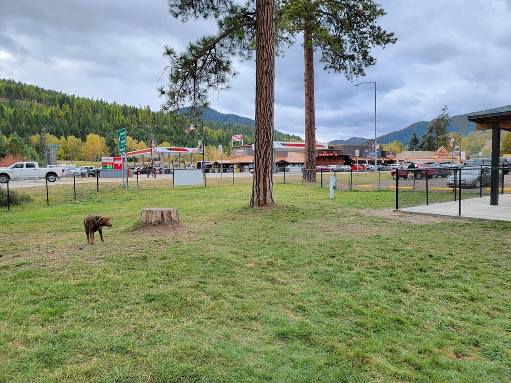 St Regis Dog Park