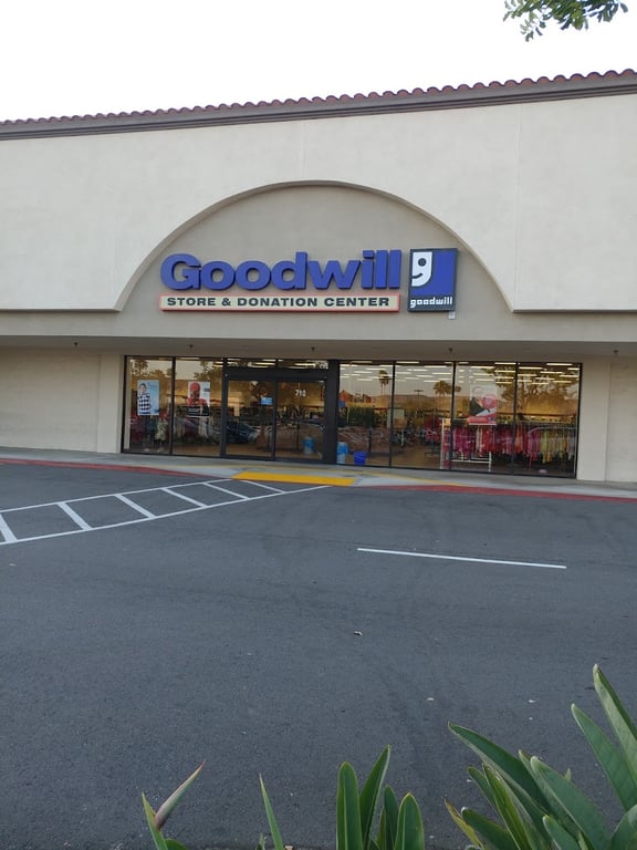 Goodwill Southern California Retail Store & Donation Center