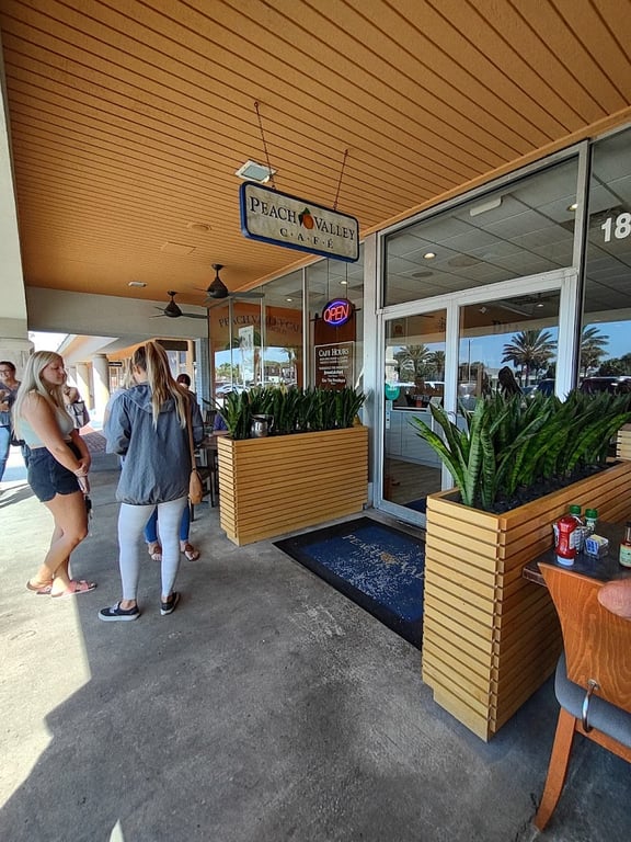 Granada Plaza Shopping Center