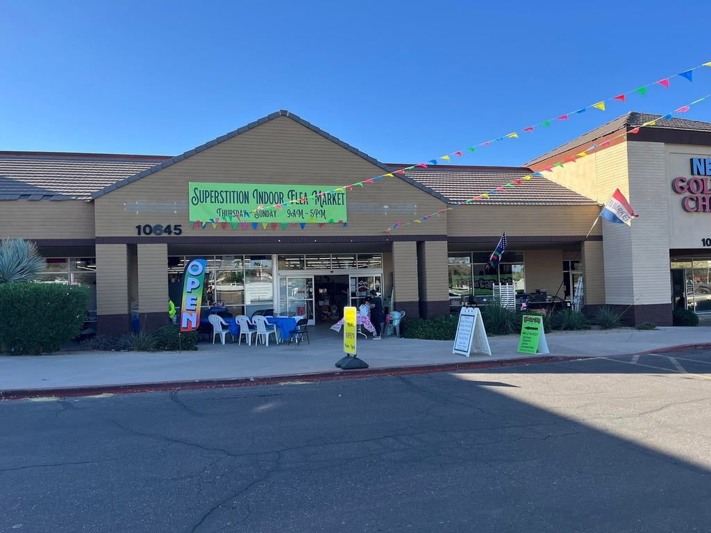 Superstition Indoor Flea Market