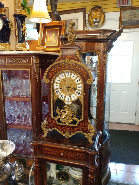 Antiques & Porcelain By GK