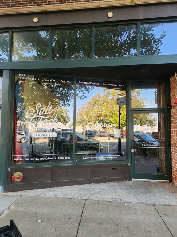 Salt Fork Food Works Food Hub