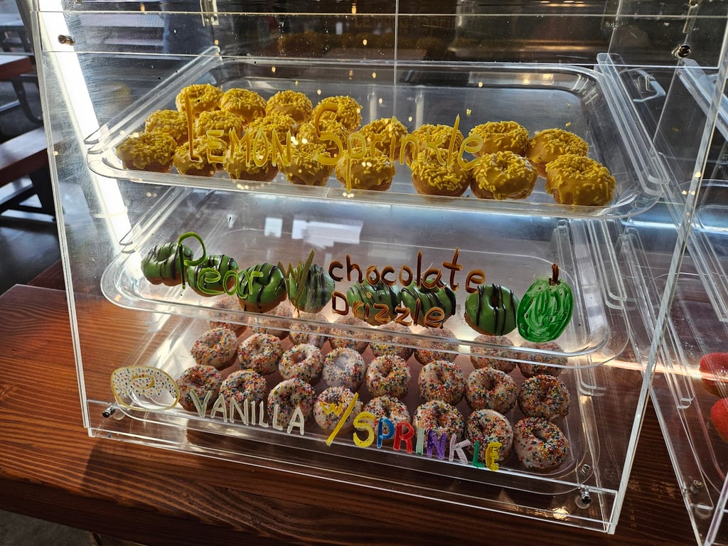 Troutdale Station Food Carts