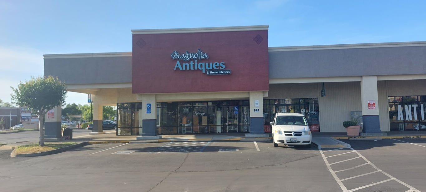 Magnolia Antiques & Home Interiors