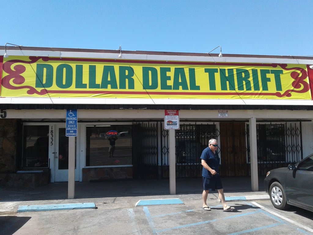 Dollar Deal Thrift