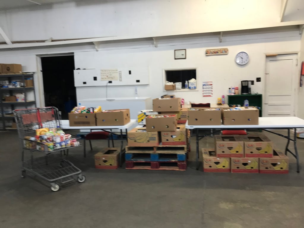 Food Distribution Center – Knox County Food Cupboard, a Food Pantry