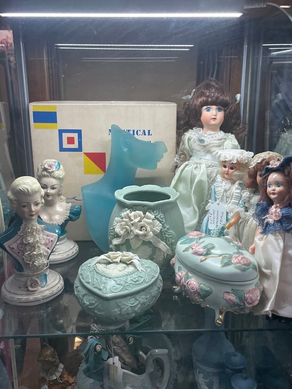 Pink palace vintage boutique