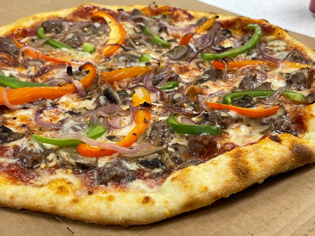 Enzo’s Pizza