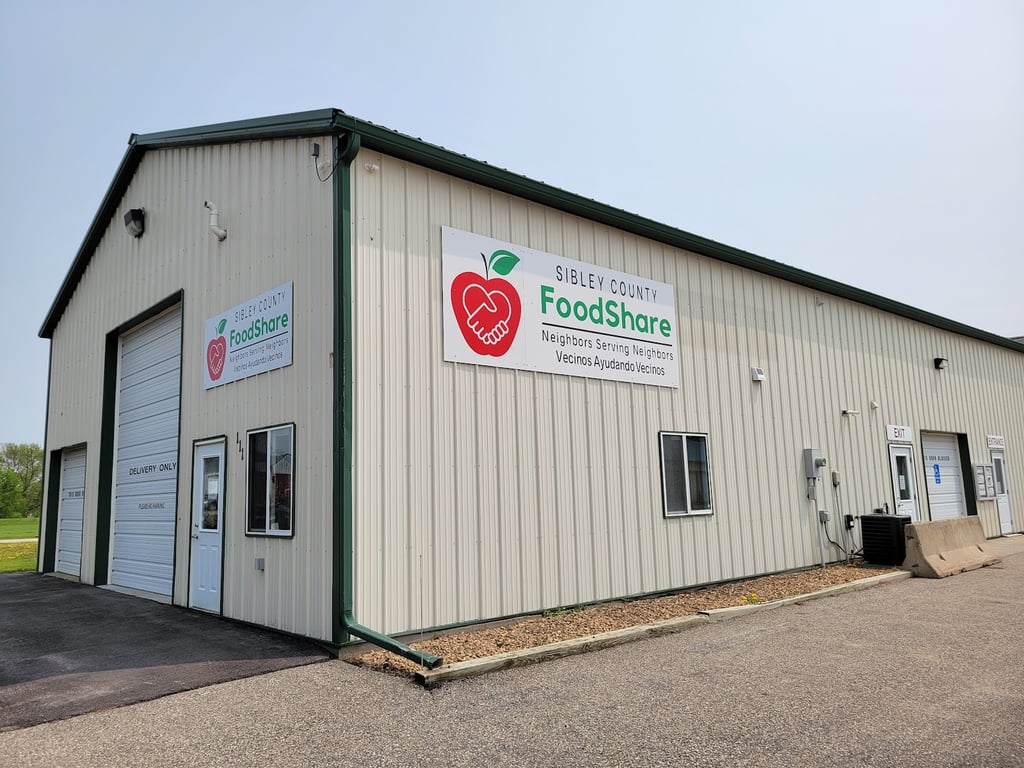 Sibley County Food Shelf – Food Distribution Center
