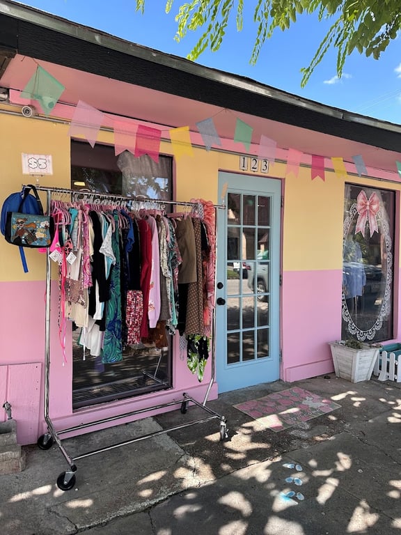 Photo of Heaven Bites Vintage