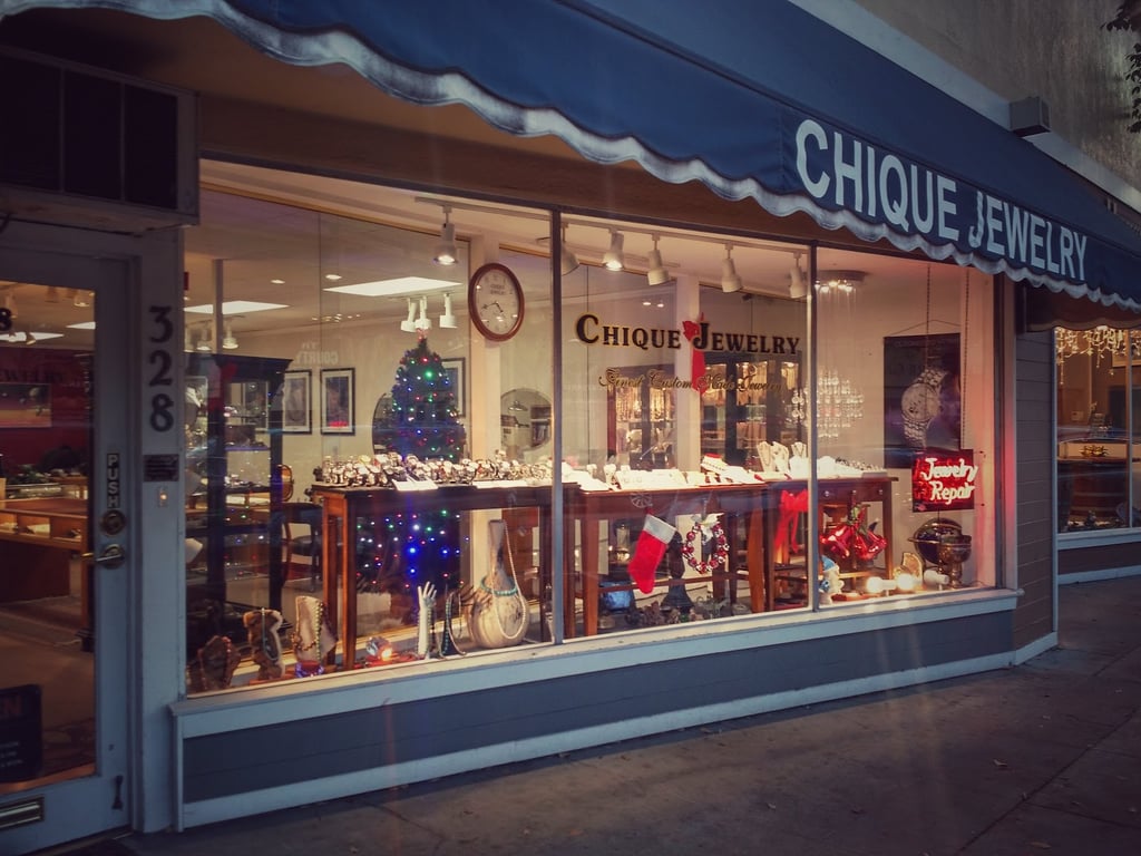 Photo of Chique Jewelry