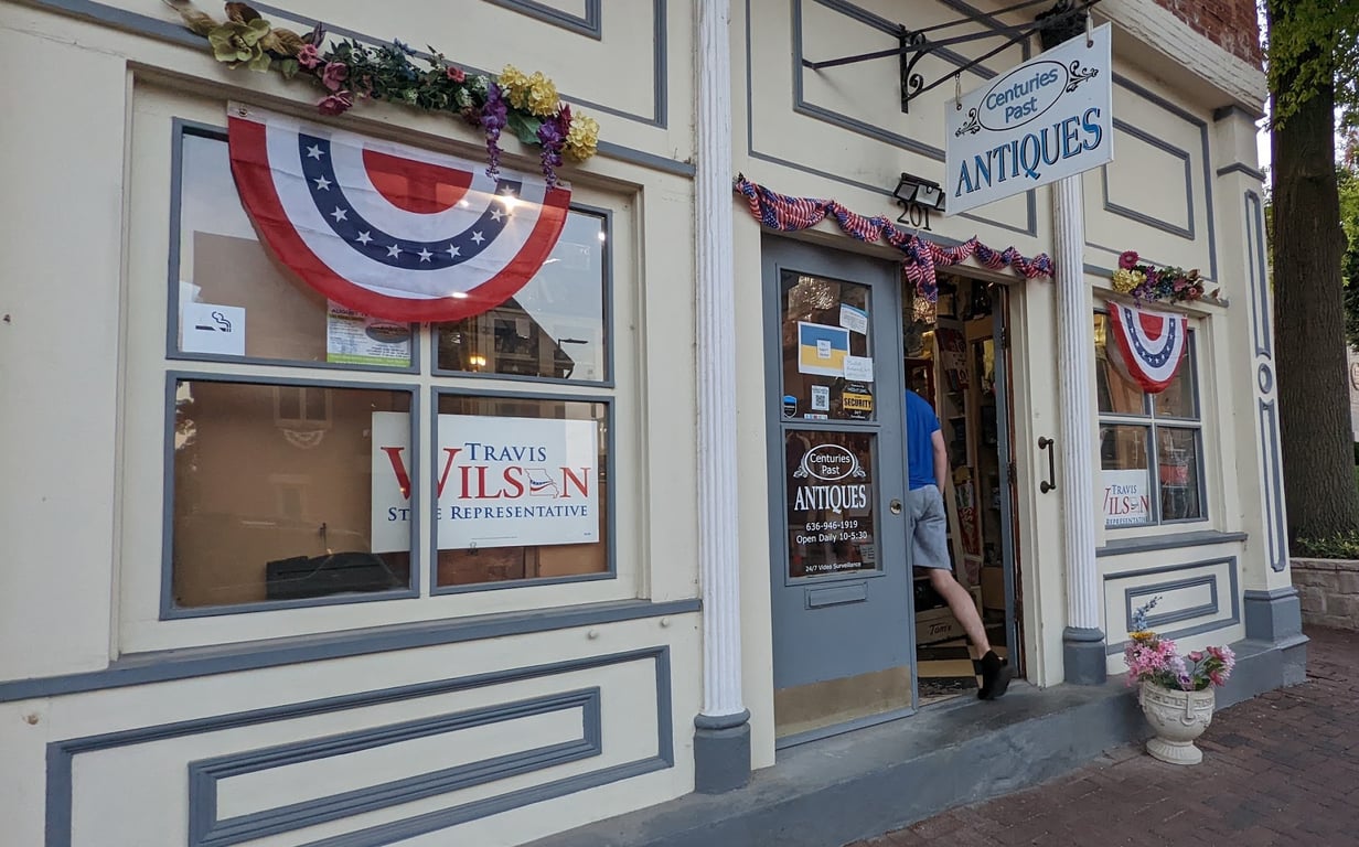 Photo of Centuries Past Antiques