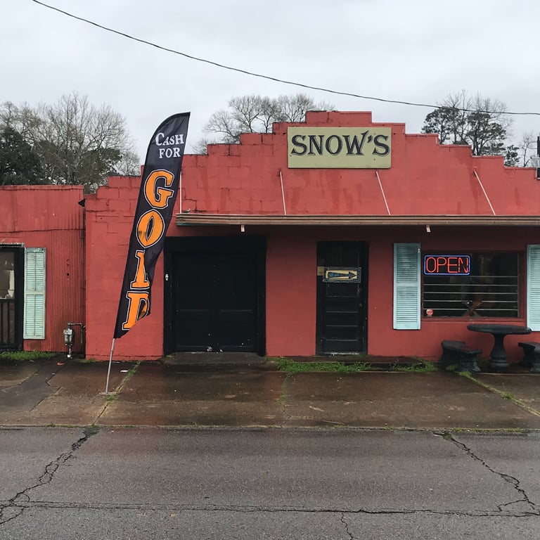 Snow’s Antiques