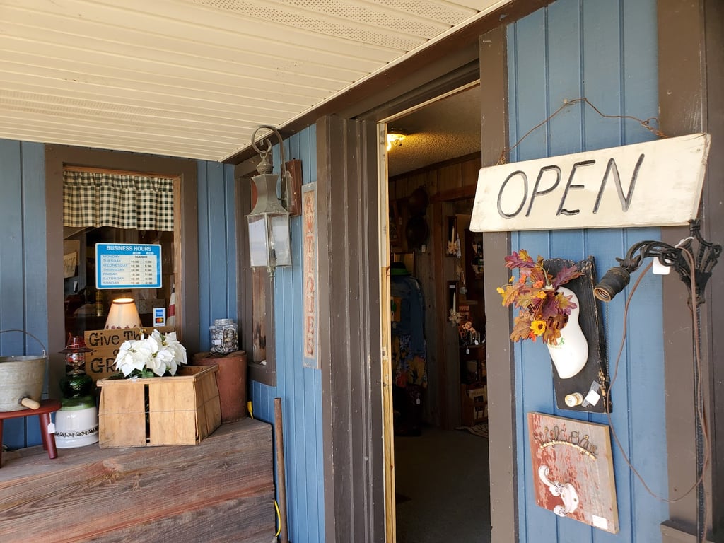 Elwin Antique Mall