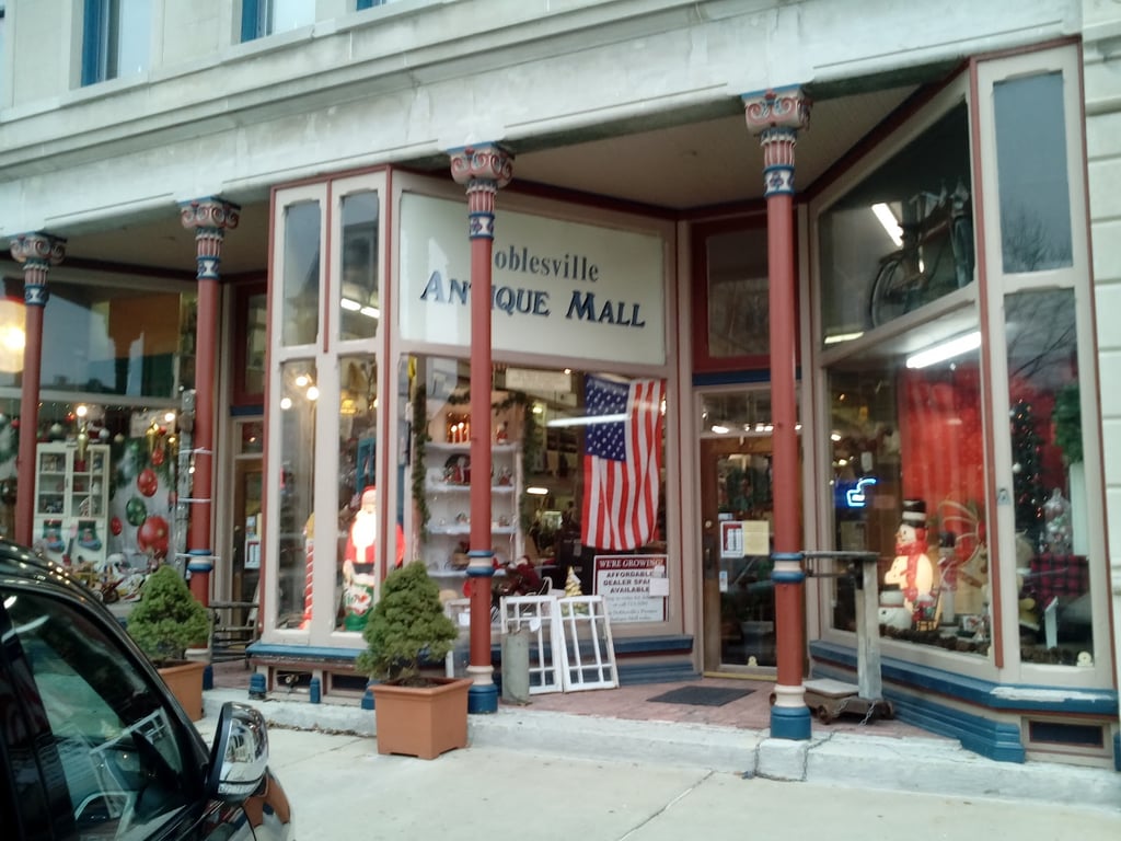 Photo of Noblesville Antiques on the Square