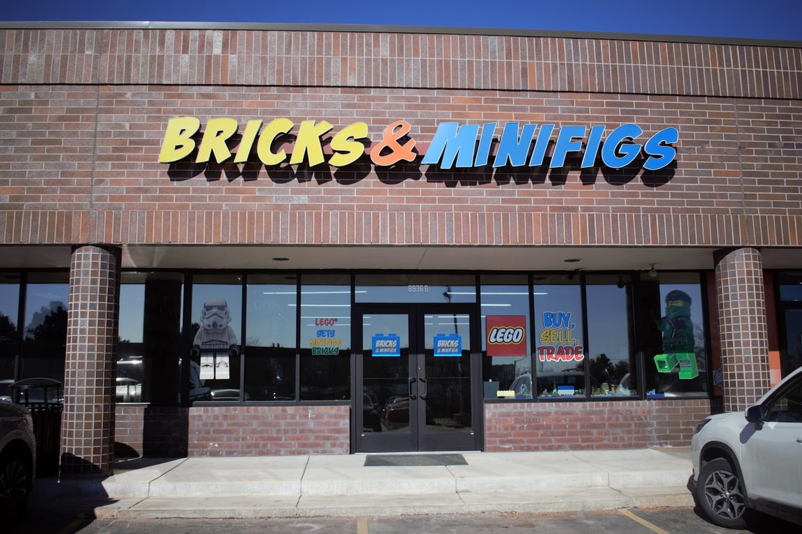 Photo of Bricks & Minifigs Littleton