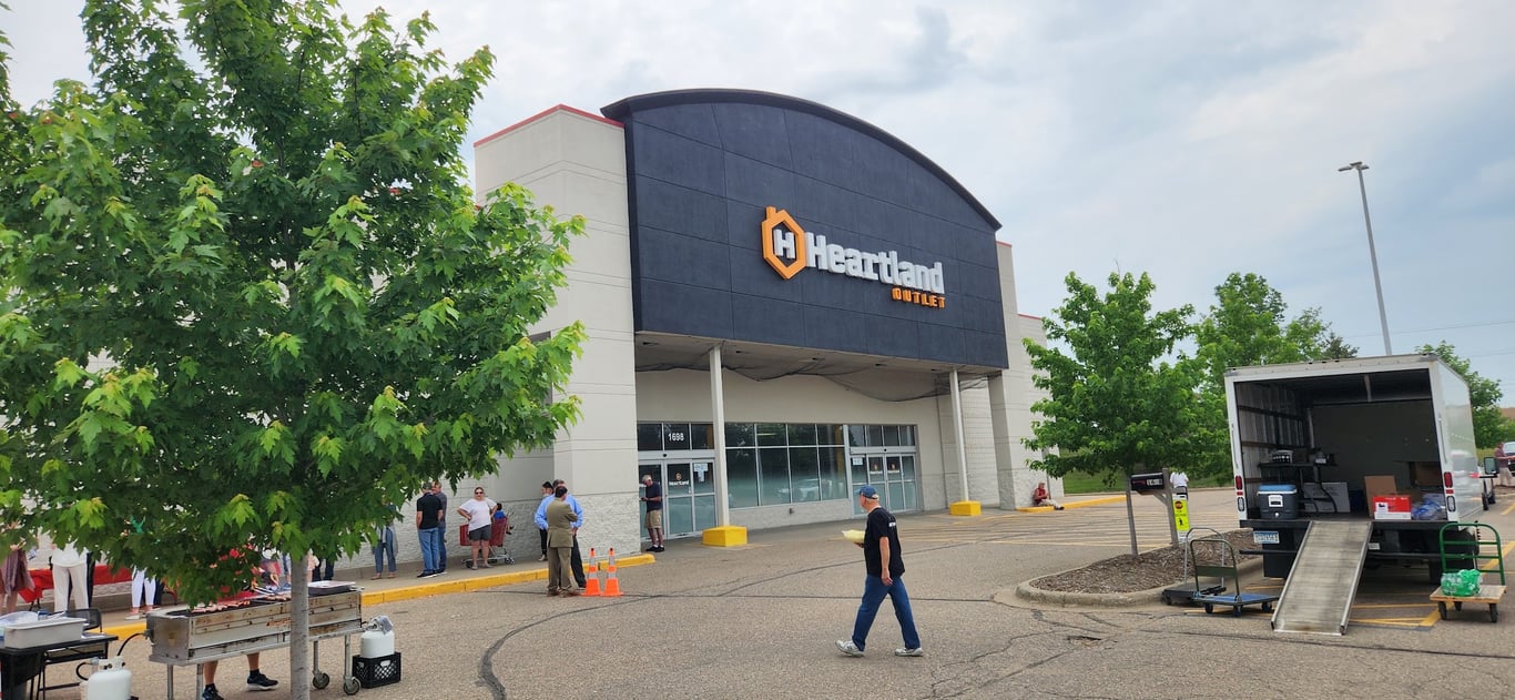Heartland Outlet